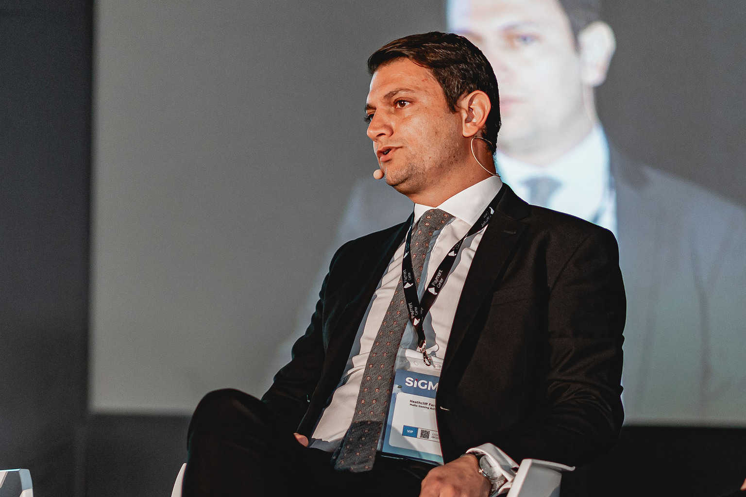 O CEO da MGA, Heathcliff Farrugia, relatou estar deixando o cargo