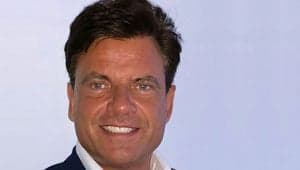 stephan van den oetelaar 300x170 5.jpg