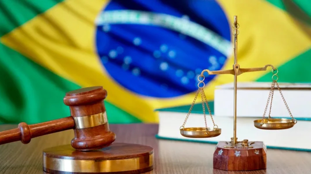 Sanções para fornecedores B2B são discutidas na convenção ICE para regulamentação brasileira