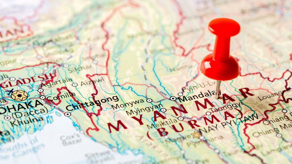 Thousands of Chinese fuel gambling boom in Myanmar  