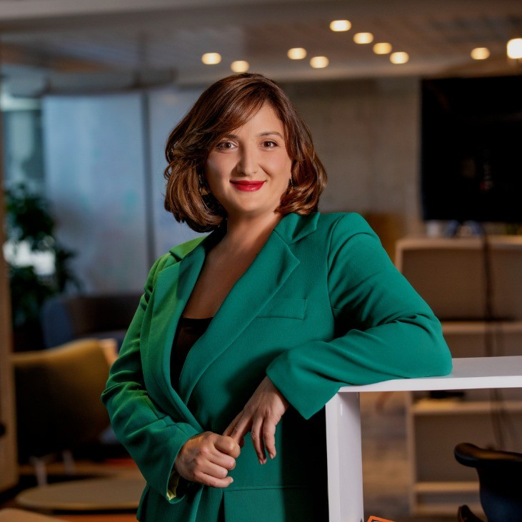  Nino Turashvili, Exhibition Manager for SmartSoft 